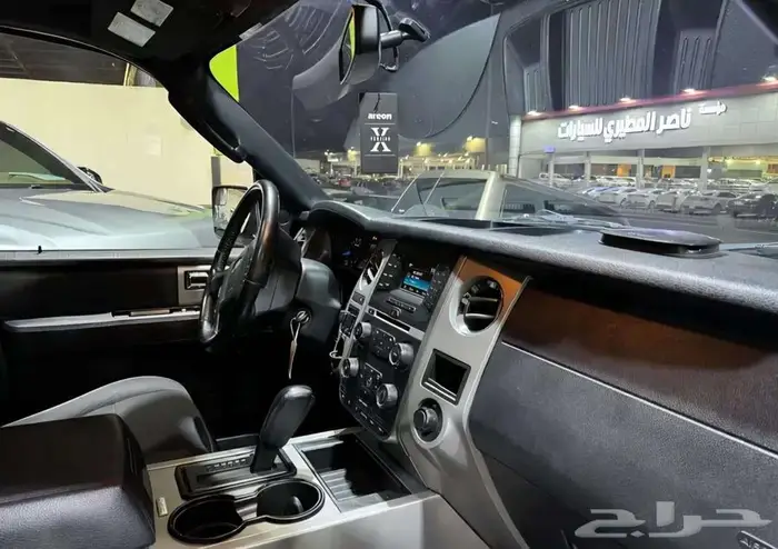 اكسبيدشن فورد اكسبيدشن 2016 XLT 9