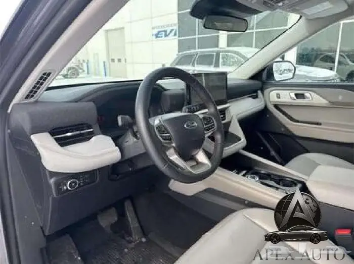 فورد اكسبلورر Ford Explorer 2.3 2025 وارد كندا 9