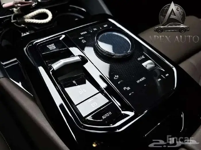 BMW 520i mkit الفئة الخامسة موديل 2024 وارد كوريا 9