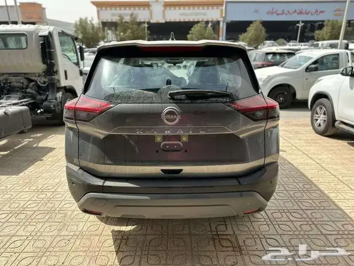 نيسان اكس تريل 5 _ 7 راكب دبل وبدون دبل موديل 2026 بسعر خاص 4