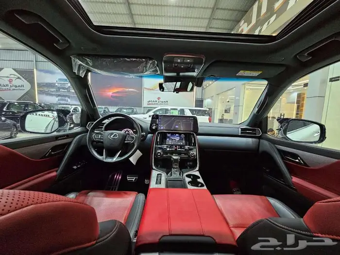 لكزس سبورت LX600 2024 f ( شبه الجديد ) 13