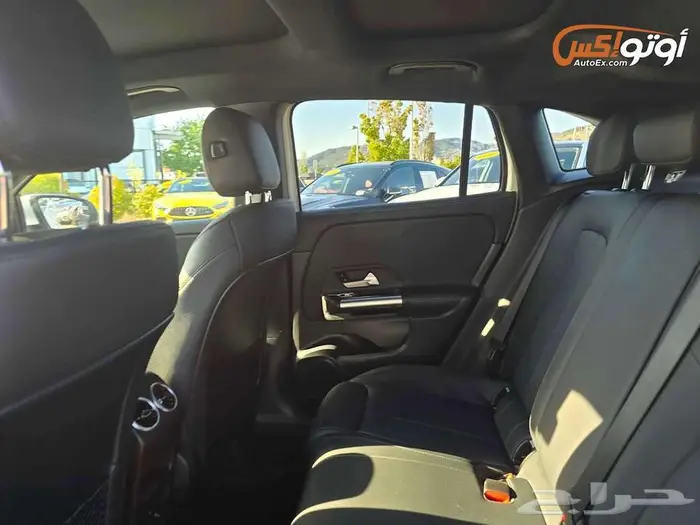 2025 مرسيدس GLA 250 9