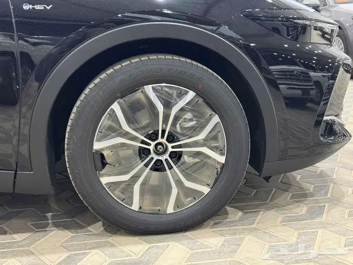 تويوتا كراون بريميوم اسود 2026 اقل سعر كاش واقساط 35