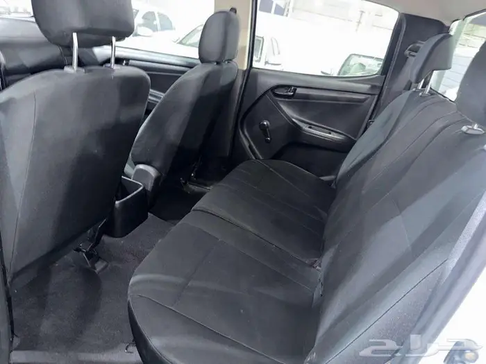 ايسوزو ديماكس غمارتين ديزل دبل 2022 13