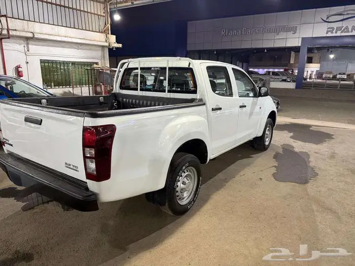 ايسوزو ديماكس غمارتين ديزل دبل 2022 3