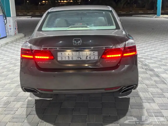 هوندا اكورد 2015 نص فل 8