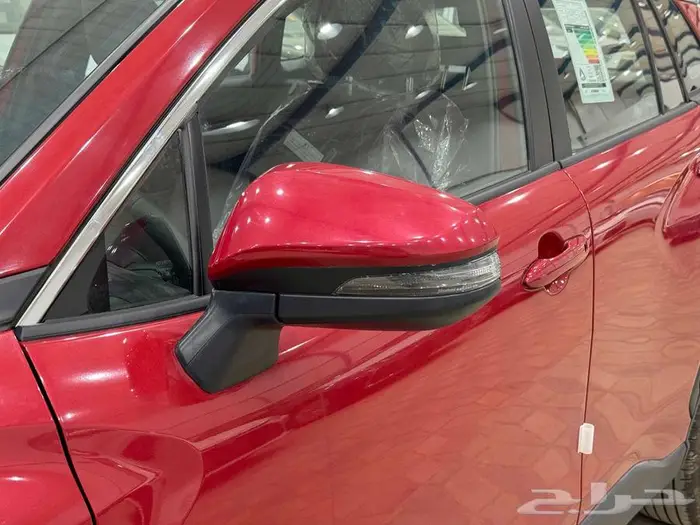 تويوتا كورولا كروس لميتيد فل احمر هايبرد 2025 اقل سعر 16