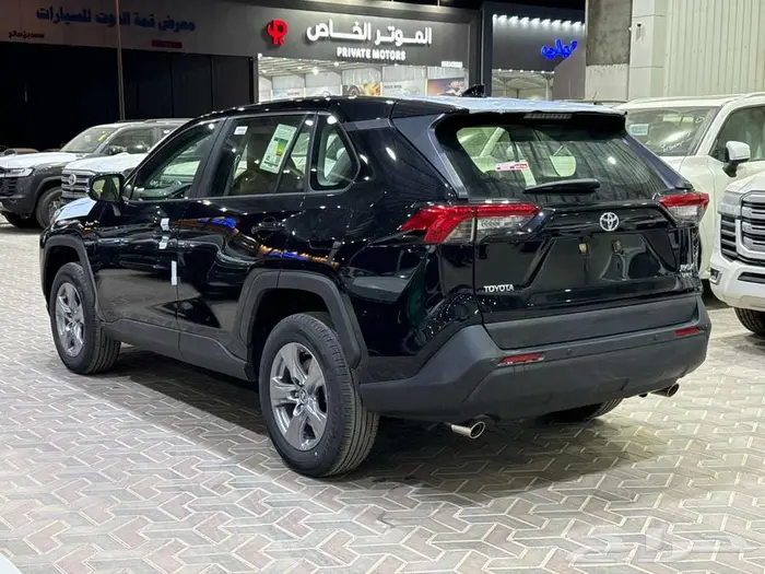 تويوتا رافور ستاندر دبل اسود هايبرد 2025 خصم خاص 31