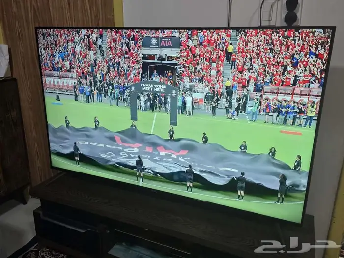 للبيع شاشه 65 بوصه 1