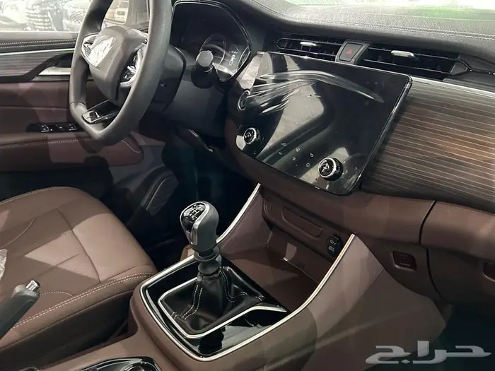 بكب دونج فونج ريتش7 موديل 2025 غمارتين ديزل قير عادي 15