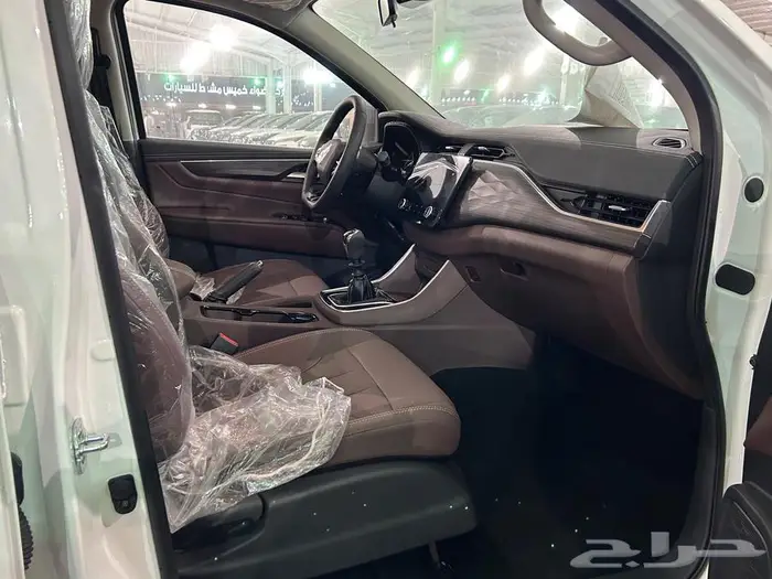 بكب دونج فونج ريتش7 موديل 2025 غمارتين ديزل قير عادي 14