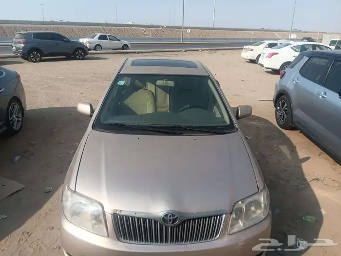 تويوتا من نوع كورلا موديل 2006 1