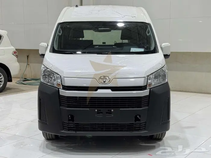 تويوتا هاي اس فان بضاعة ديزل 2026 قير اتوماتيك 1