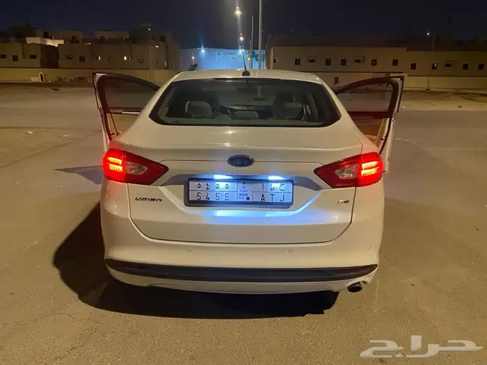 فورد فيوجن 2014 8