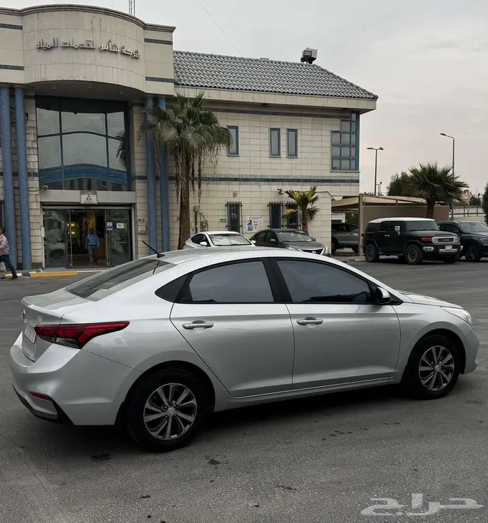 هيونداي اكسنت 2018 (نظيفة جدا  وممشى 73 الف) 2