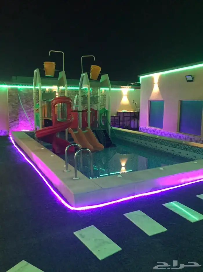 شاليه استراحه ب 300 ريال العاب مائيه ملعب طايره في الحرازات 32