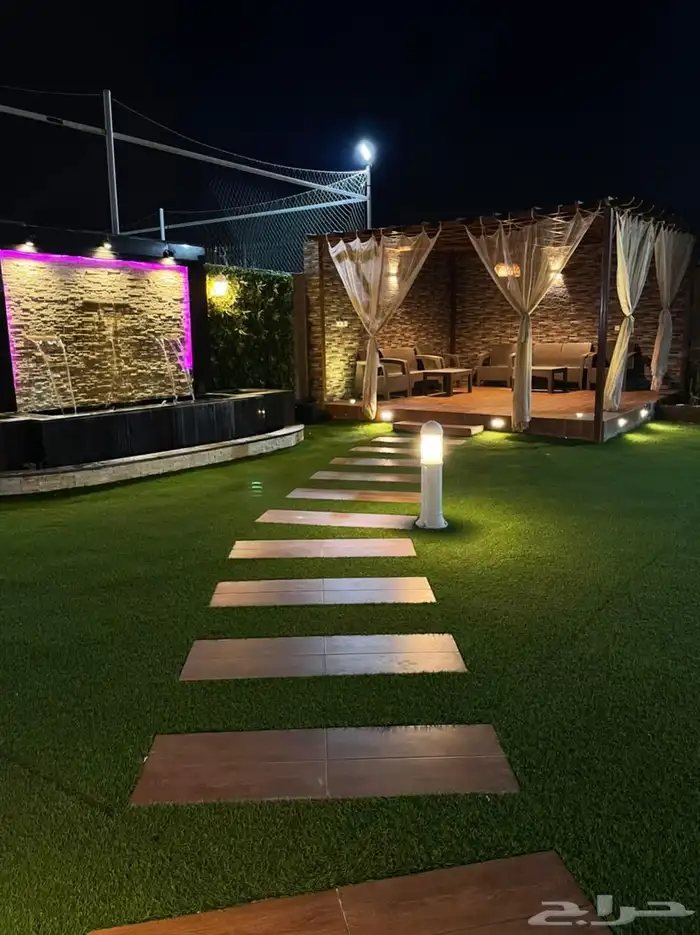 استراحه مكونه من قسمين للإيجار اليومي 8