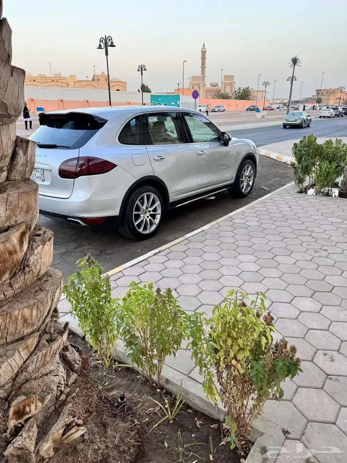 بورش كاين S موديل 2012 ستة سلندر بدون تيربو بدون هيدروليك 3