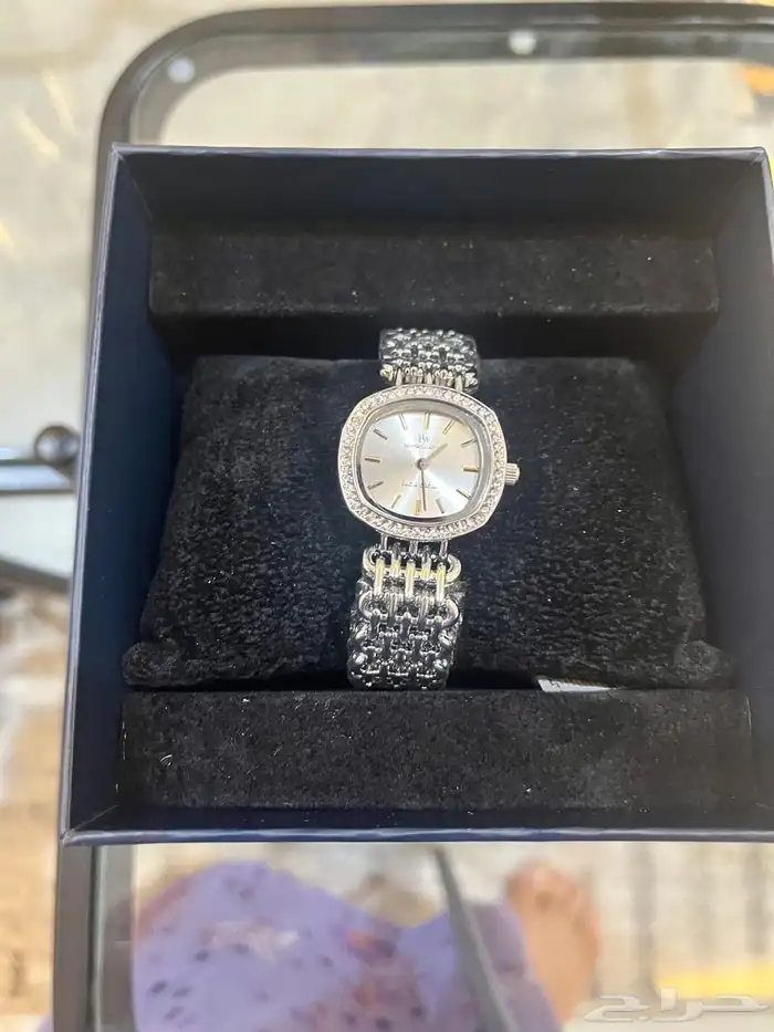 ساعه جديده لم تستخدم 0