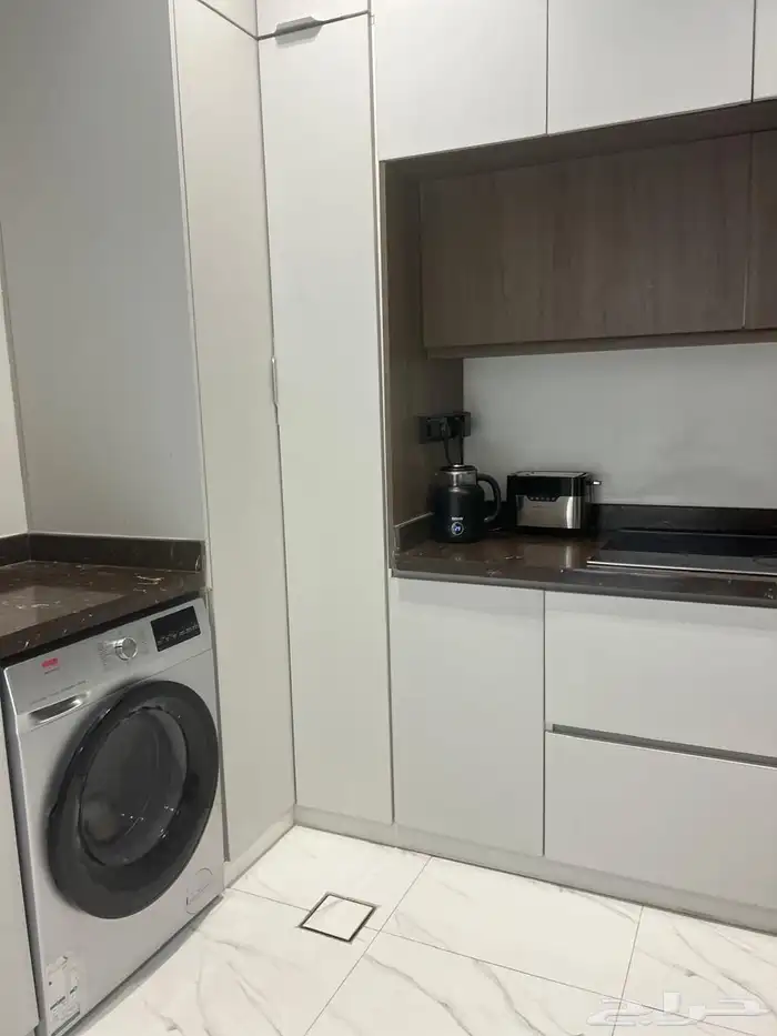 شقه موثثه بحي العوالي 7