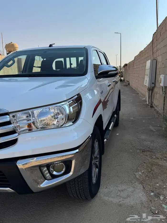 للبيع هايلكس 2017 دبل فل كامل تماتيك 1