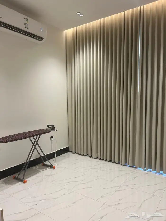 شقه موثثه بحي العوالي 8