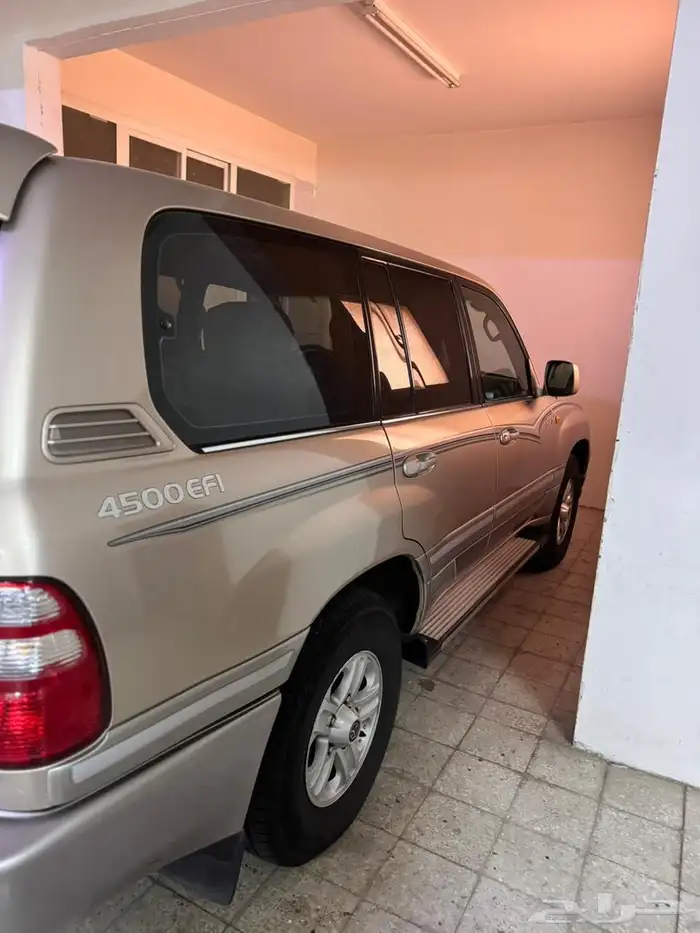 لاندكروزر 2005 19