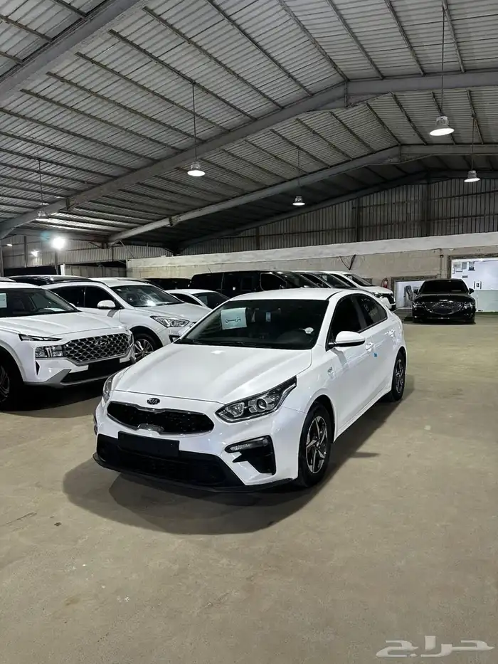 كيا K3 ابيض 2021 بنزين وارد كوريا 2