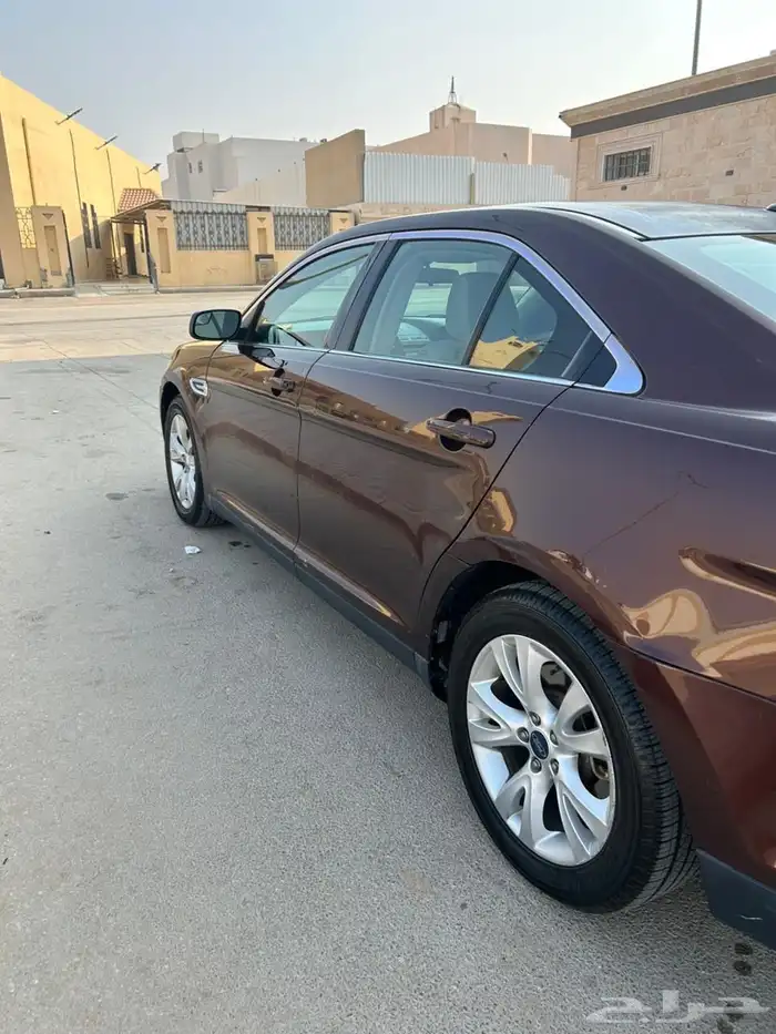 فورد تورس بدي بلد نظيفة 3