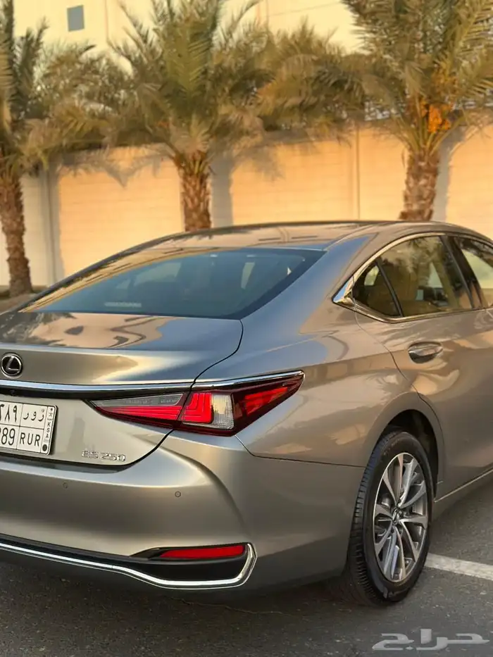 لكزس ES250 2025 شبة جديدة 11