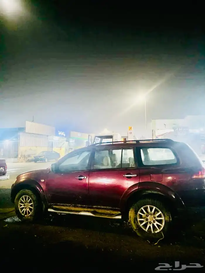 قطع غيار ميتسوبيشي باجيرو 2014 1