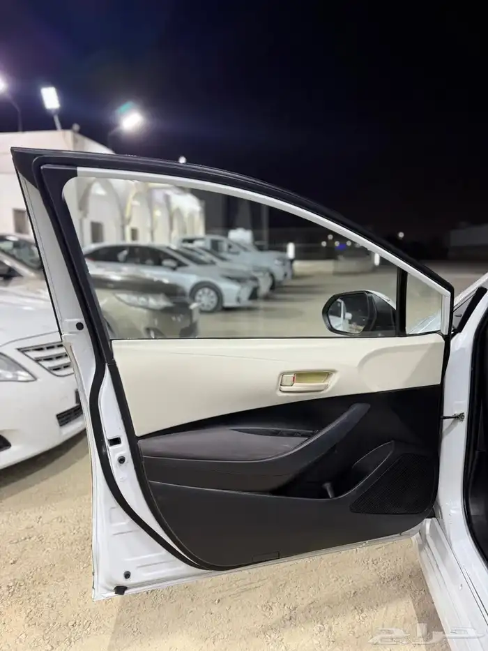 للبيع تويوتا كورلا 2022 مكينه حجم 1500 9