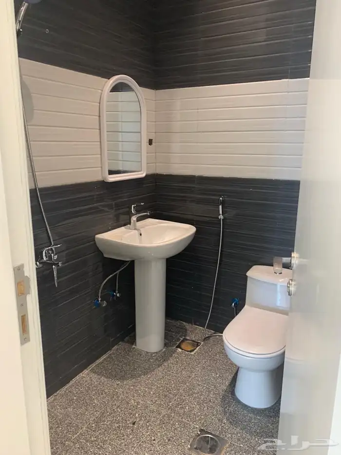 للبيع استراحة بمخطط 3312 أ الذهبي 9