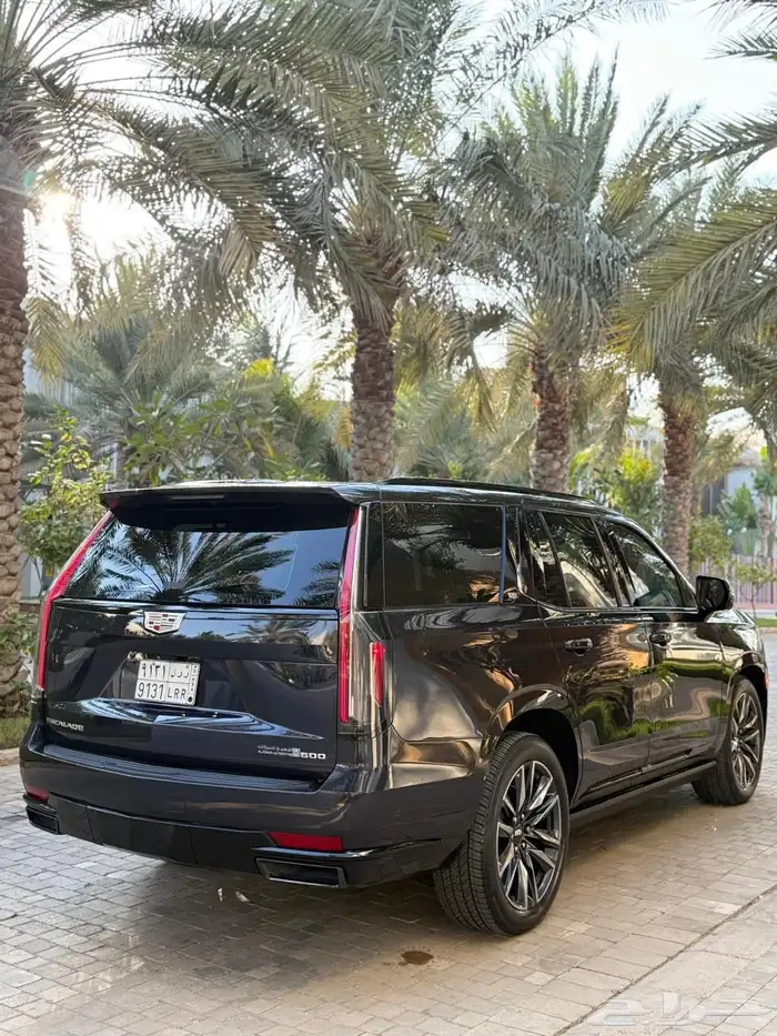 كاديلاك اسكاليد 2023 600 Sport وارد الجميح - بحالة الوكالة 4