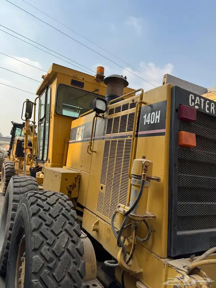 معدات للاجار الشهري او بي المتر 3