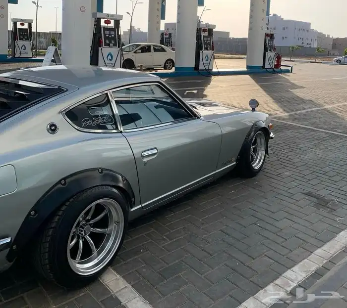للبيع نيسان زد 260 Nissan Z260 موديل 1978 رصاصي 13