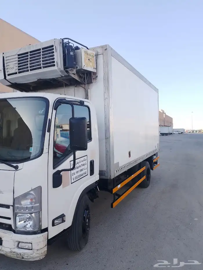 للبيع دينا ايسوزو 2016 4 طن ثلاجة شاص طويل 1