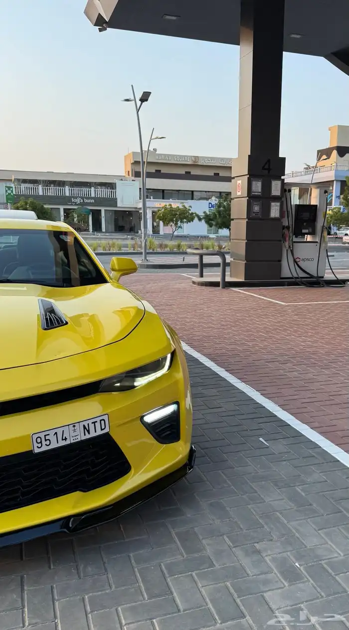 كومارو محرك V8 اعلى فئة 8