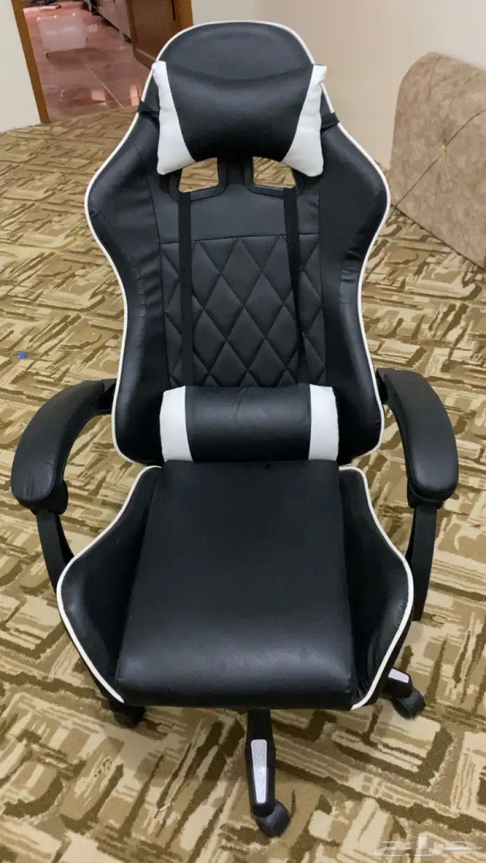 للبيع مايك خارجي مع استاند وكيبور وشاشه وماوس باد 5