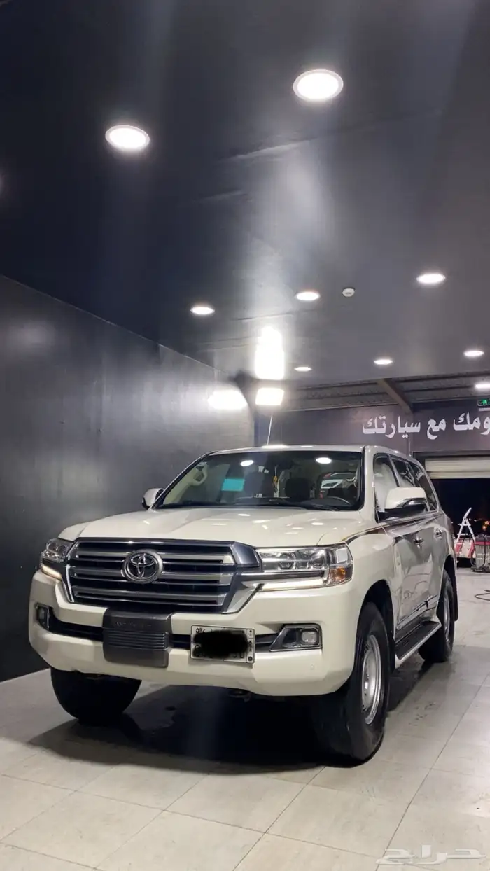 لاند كروزر 2018 2