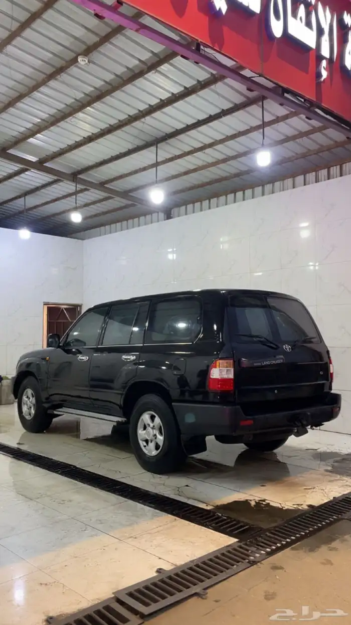 لاند كلوزر اسود 4