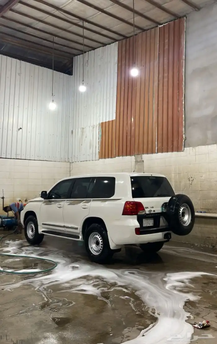 لاند كروزر جي اكس 3