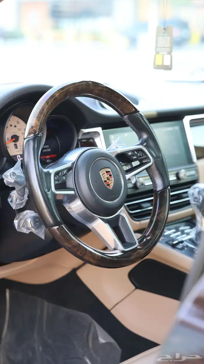 بورش Macan وكالة ( نظيف جدا  ) 21