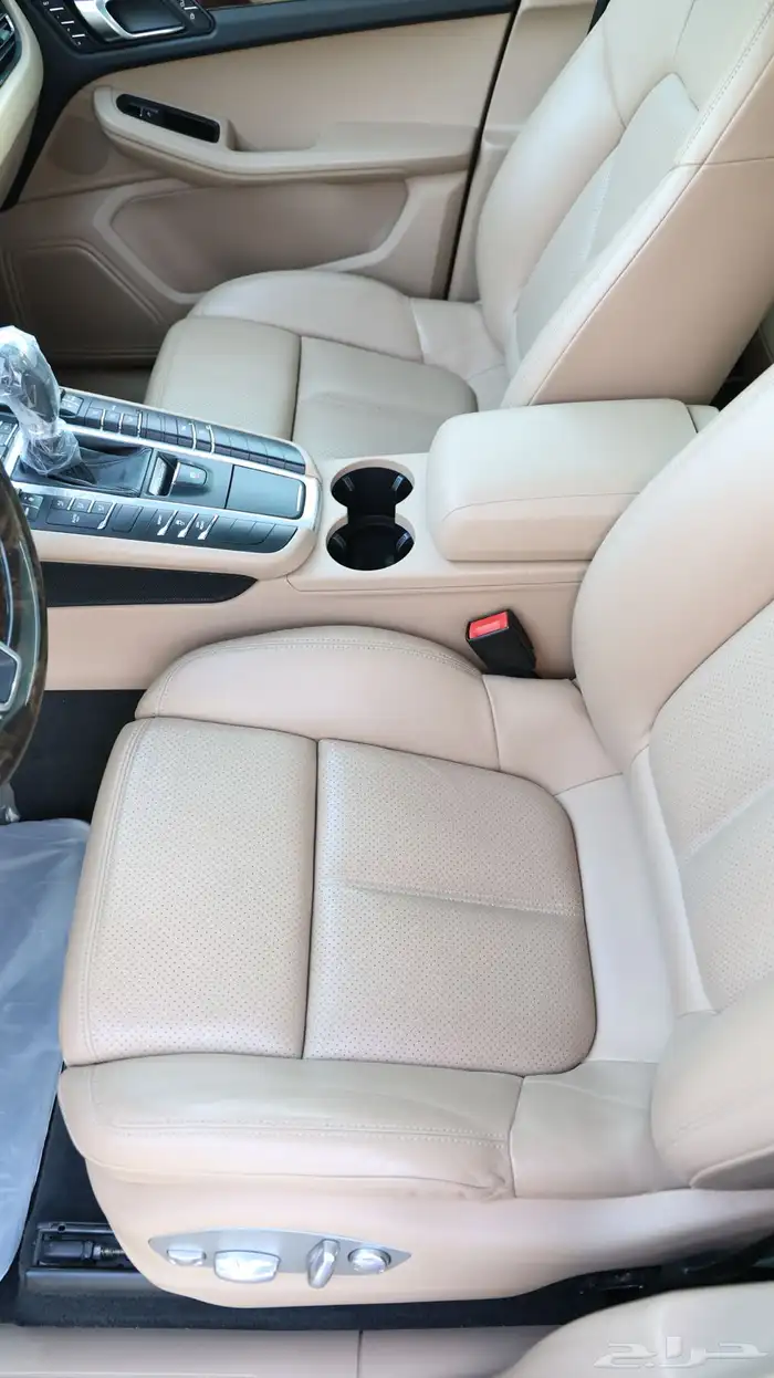 بورش Macan وكالة ( نظيف جدا  ) 35