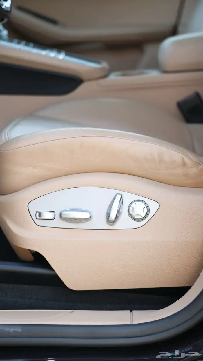 بورش Macan وكالة ( نظيف جدا  ) 34