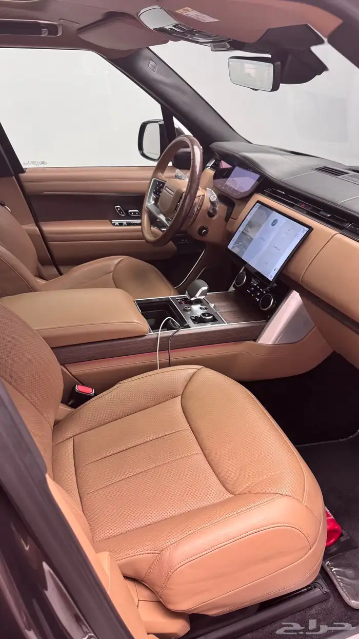 رنج روفر 2023 26