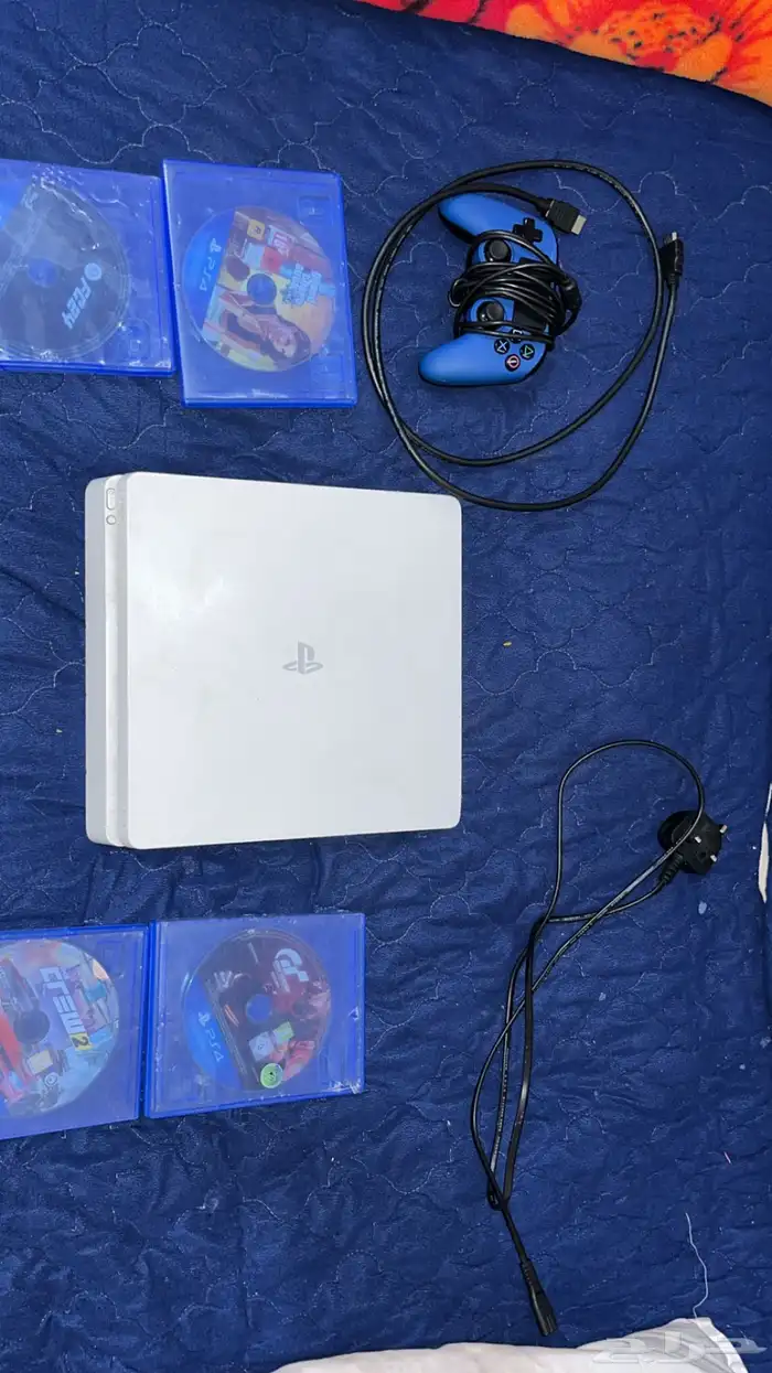 سوني 4 ابيض 1