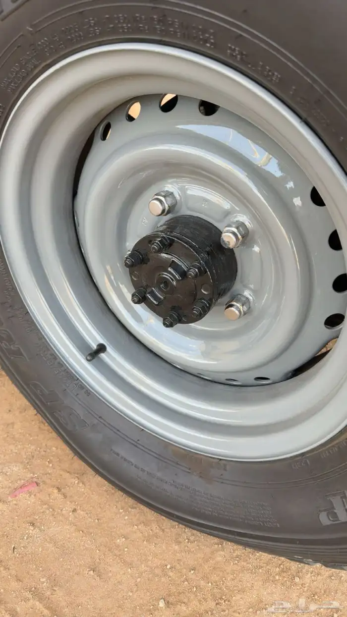 جنوط شنابر تيوبلس مع كفرات مضلع 1