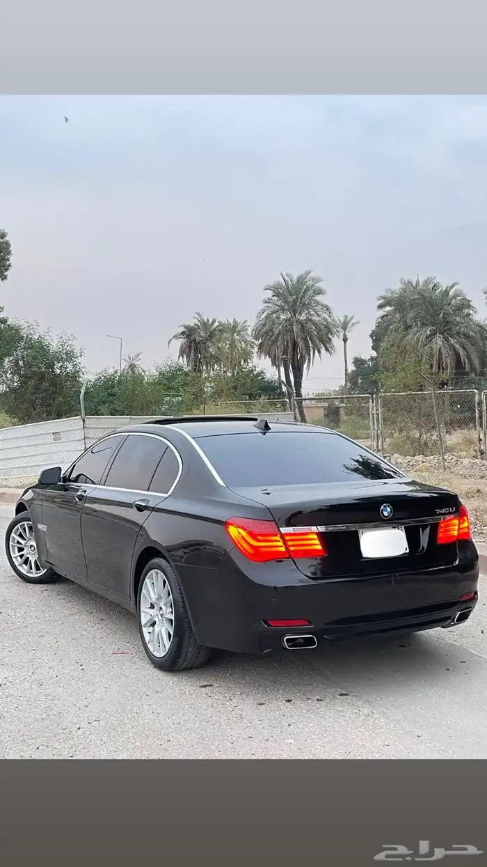 بي ام دبليو 740 فئة الاندفيجول 2012 3