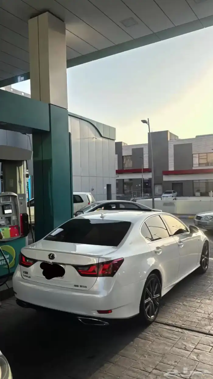 لكزس gs f البيع بالحالة الراهنه 5